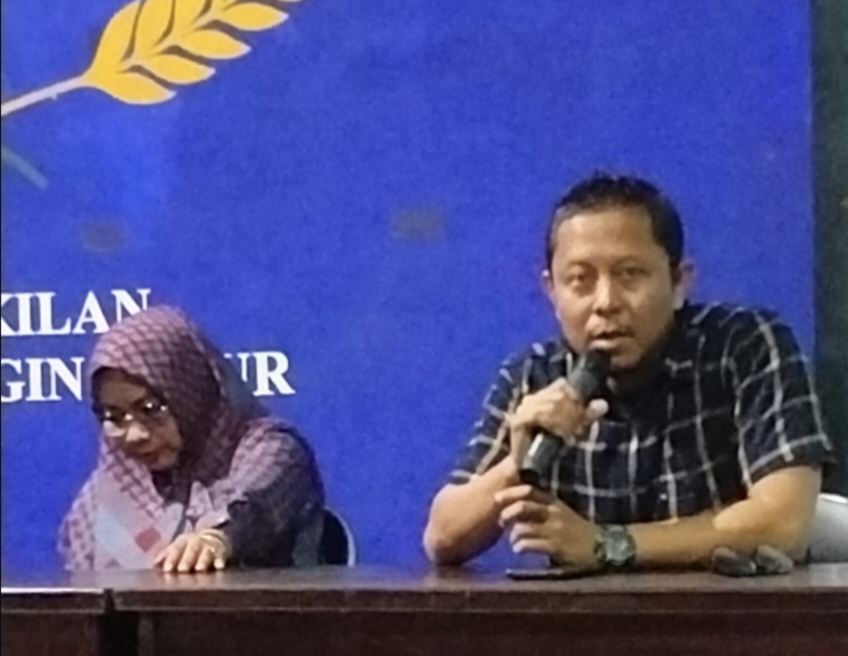 <p>Klarifikasi dan permintaan maaf pihak RSUD dr Murjani Sampit terhadap anggota PWI Kotim terkait larangan saat peliputan pemeriksaan Kesehatan Bapaslon Pilkada Kotim 2024.</p>