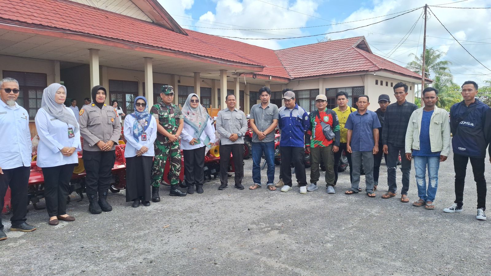 <p>Acara penyerahan Alsintan oleh Kepala DPKP Kotim Sepnita. </p>