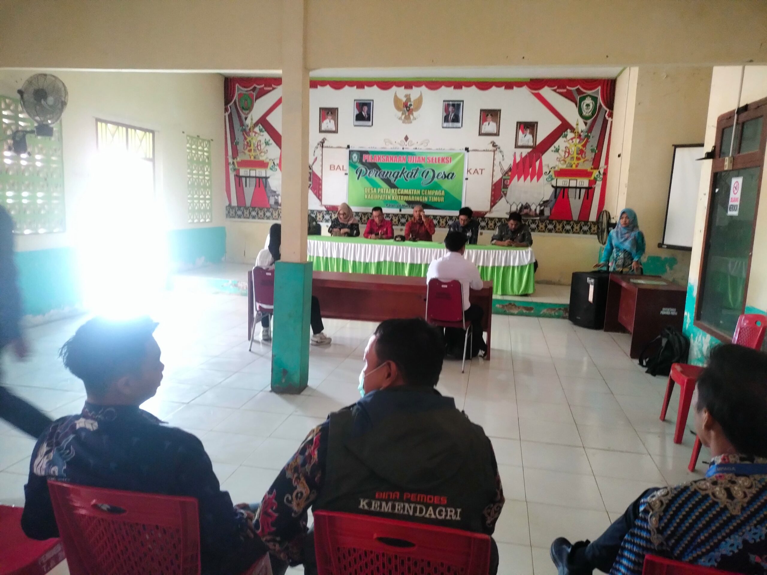 <p>Pemerintah Desa Patai, Kecamatan Cempaga saat melakukan seleksi Perangkat Desa, Kamis (20/3/2025). </p>