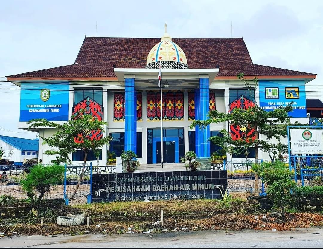 <p>Kantor Perusahaan Umum Daerah Air Minum (Perumdam) Tirta Mentaya Kabupaten Kotawaringin Timur (Kotim). (Foto: Ist) </p>
