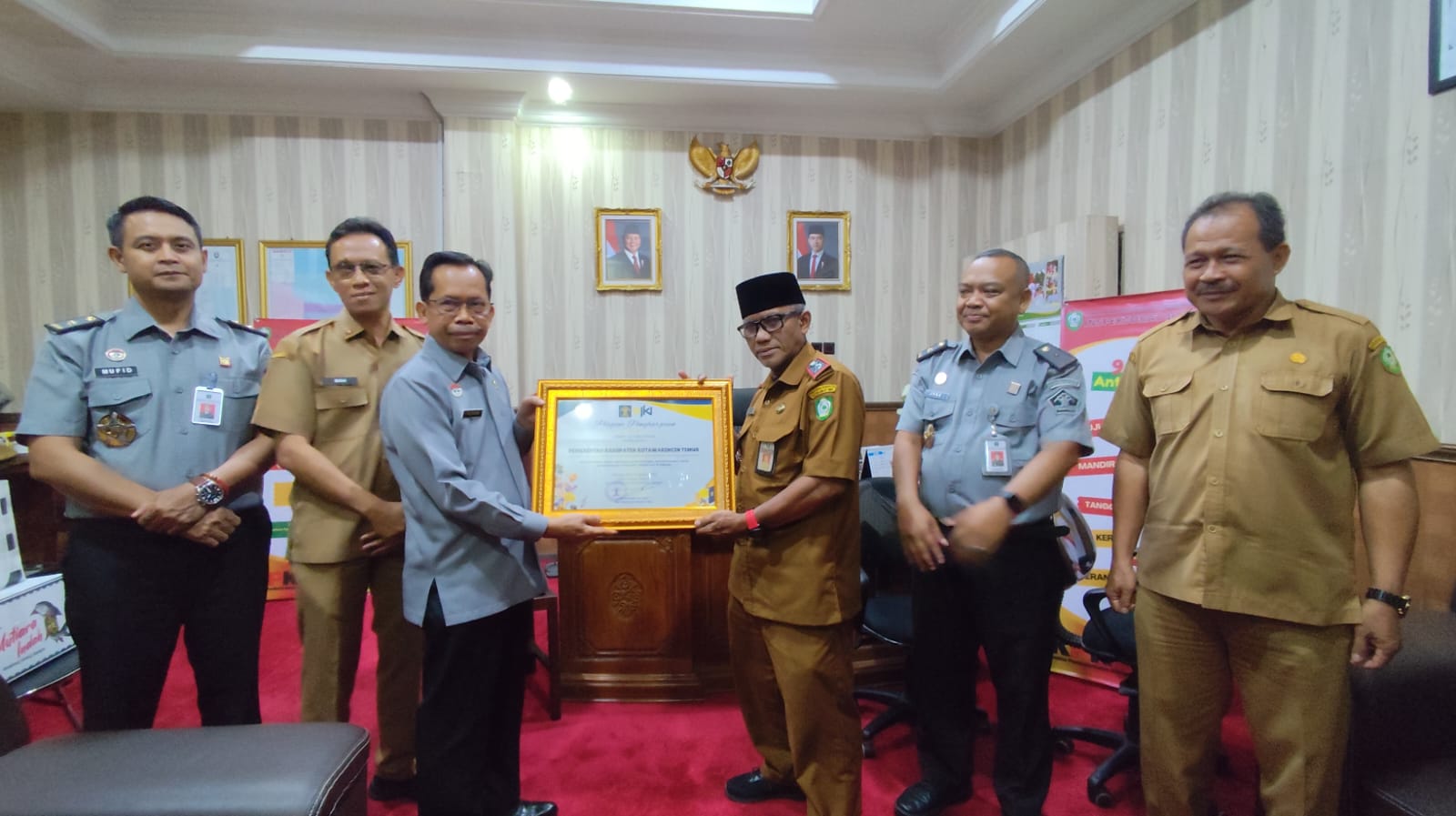 <p>Pj Sekda Kotim Masri saat menerima kunjungan dari Kanwil Kemenkumham Kalteng. (Foto : Apri)</p>