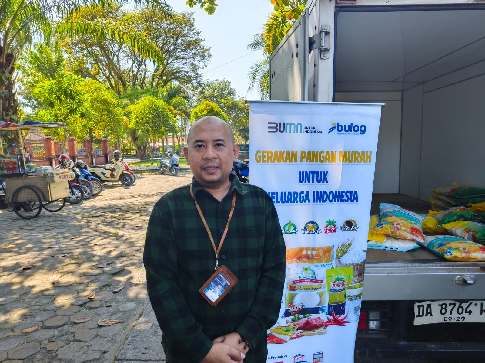 <p>Kepala Bulog Kotim, Muhammad Azwar Fuad. (Foto: Apri) </p>