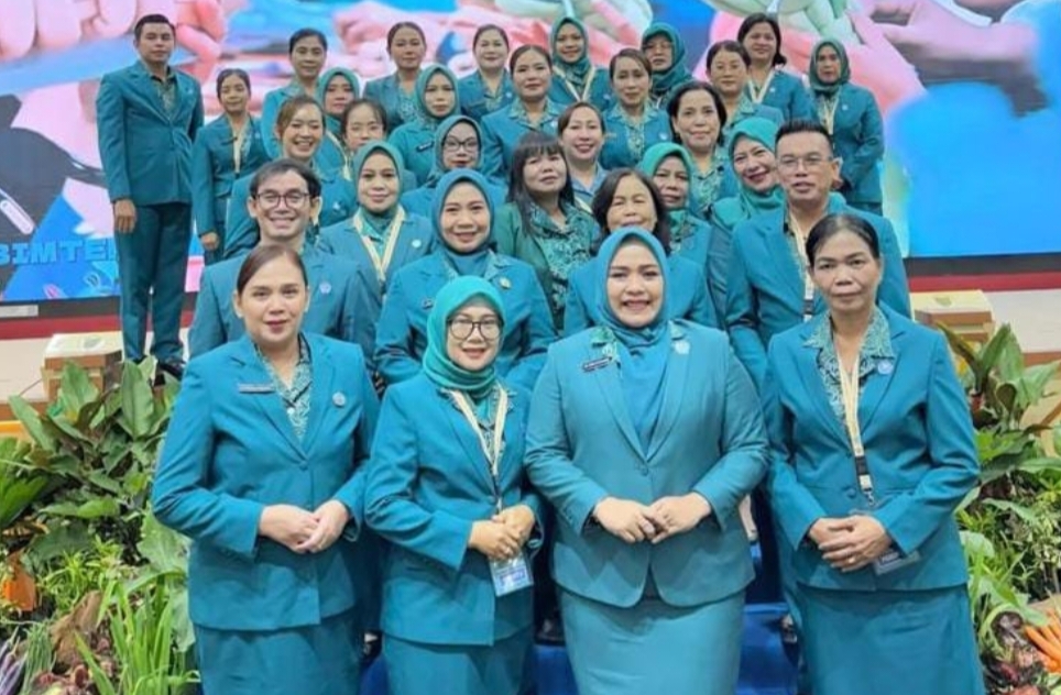 <p>Anggota TP PKK Murung Raya saat menghadiri kegiatan Rakerda TP- PKK tingkat Provinsi Kalteng di Aula Jayang Tingang, Kantor Gubernur Kalteng, Kamis (18/9/2025).</p>