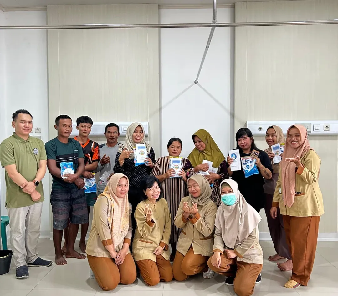 <p>Kegiatan penyuluhan kesehatan tentang cara mencuci tangan yang baik dan benar di Ruang Tulip RSUD dr Murjani Sampit, beberapa waktu lalu. (Foto: RSUD) </p>