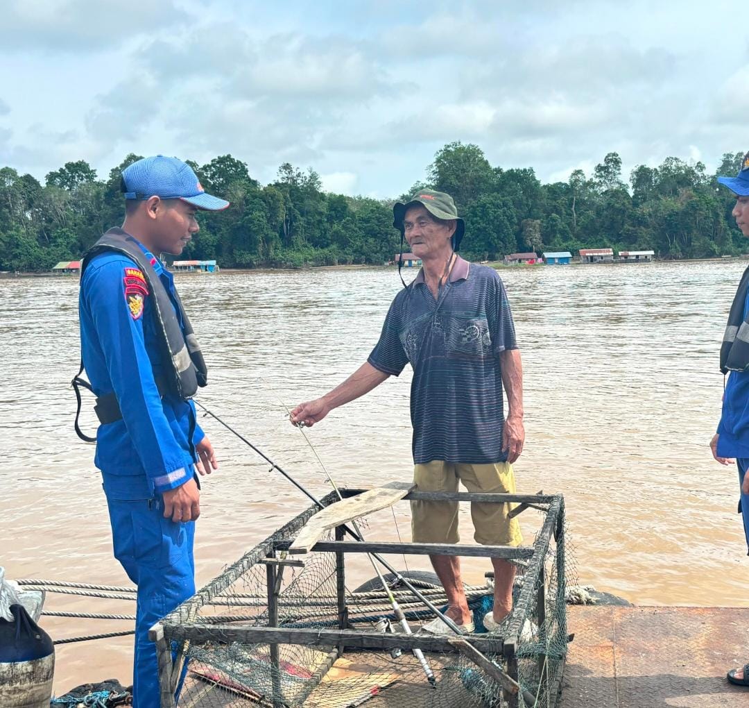 Ditpolairud Laksanakan Program “Sambang Nusa Presisi” Dekatkan Polisi dengan Warga Pesisir