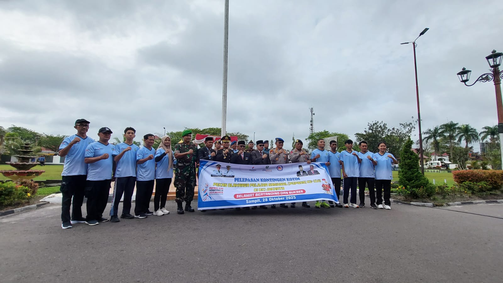 <p>Pelepasan atlet menuju POPNAS XVII di Jakarta, Selasa (28/10/2025). (Foto : Andri)</p>