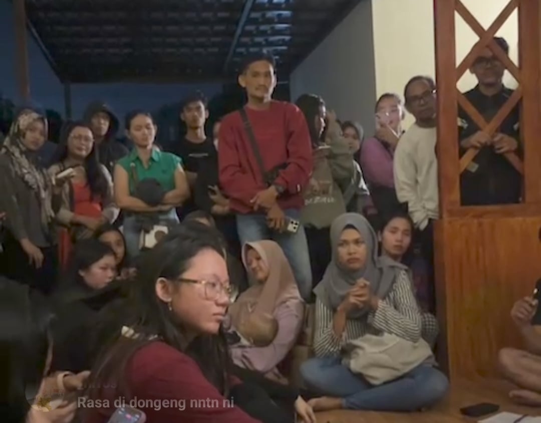 <p>Tangkap layar para korban diduga arisan bodong saat melakukan mediasi di rumah TA beberapa waktu lalu. </p>