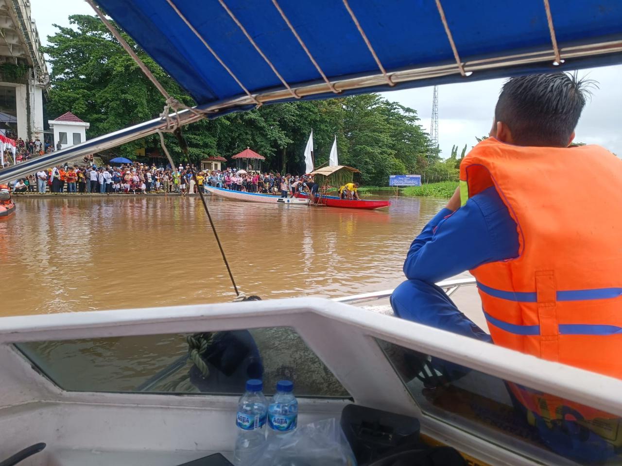 Ditpolairud Polda Kalteng Hadirkan Rasa Aman dalam Semangat Isen Mulang 2025