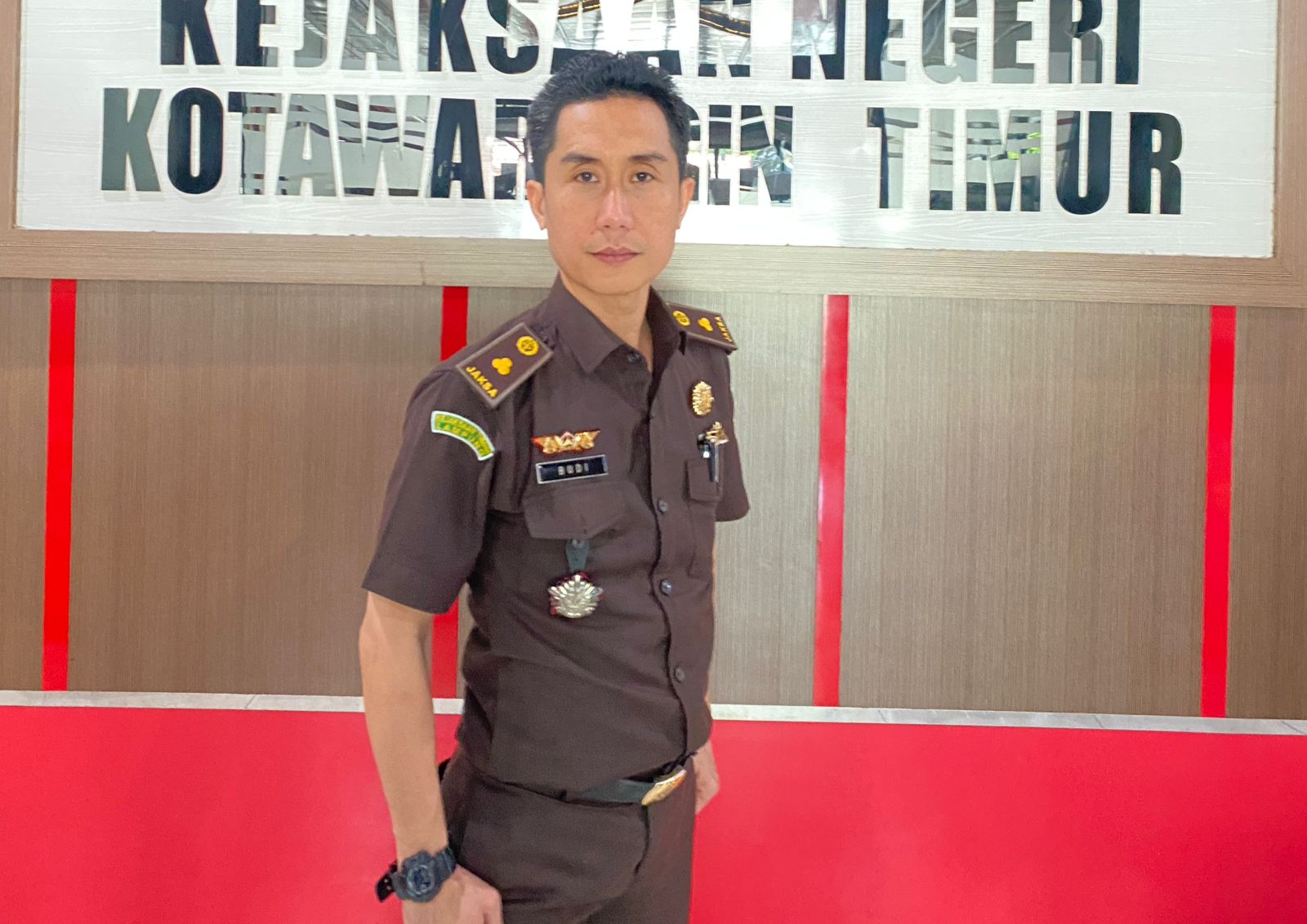 <p>Kepala Seksi Pidana Khusus (Kasi Pidsus) Kejari Kotim, Budi Kurniawan Tymbasz. (Foto: Apri) </p>