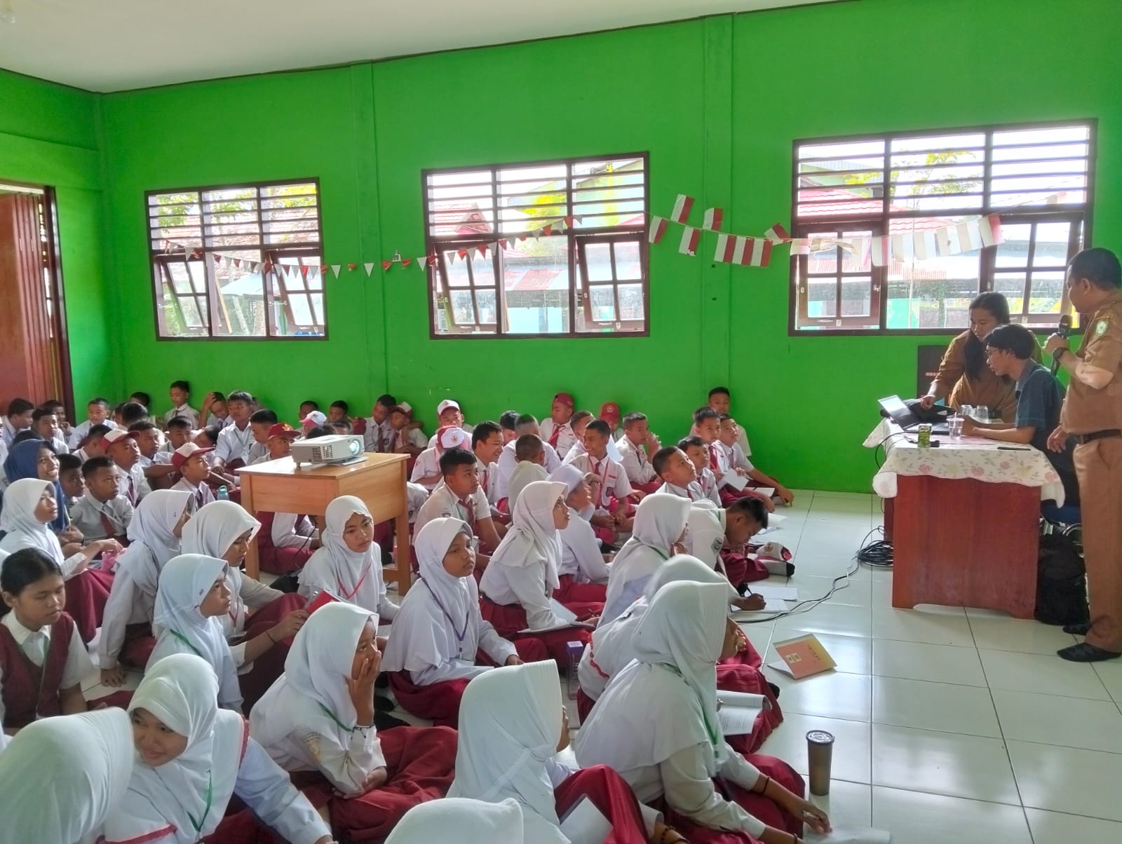 <p>Kegiatan MPLS di SMP Negeri 3 Sampit. (Foto: Ist) </p>