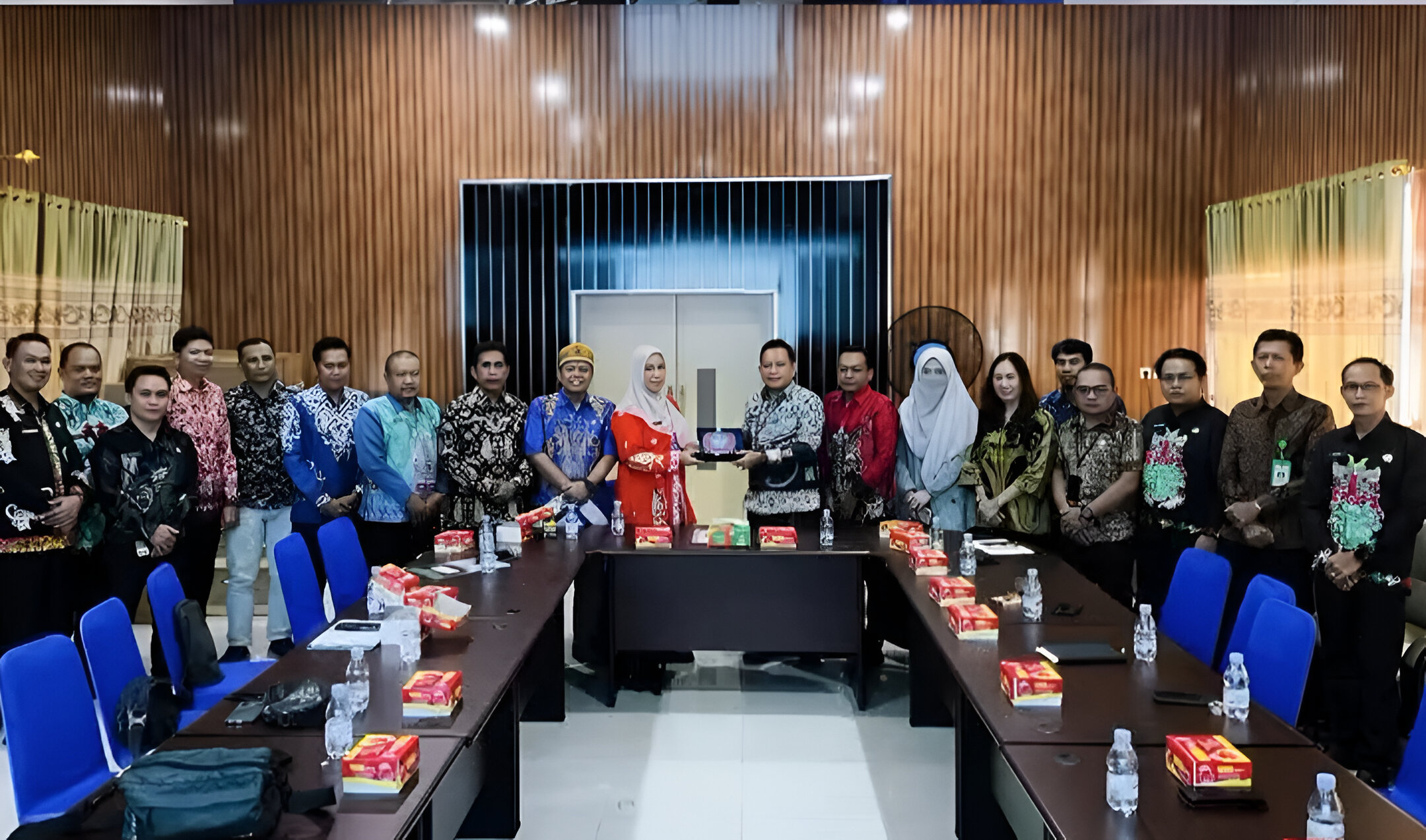 <p>Disdik Kotim dan Disdik Seruyan saat menggelar Rakor Penyusunan Naskah Perjanjian Kerjasama Daerah. (Foto: Disdik) </p>