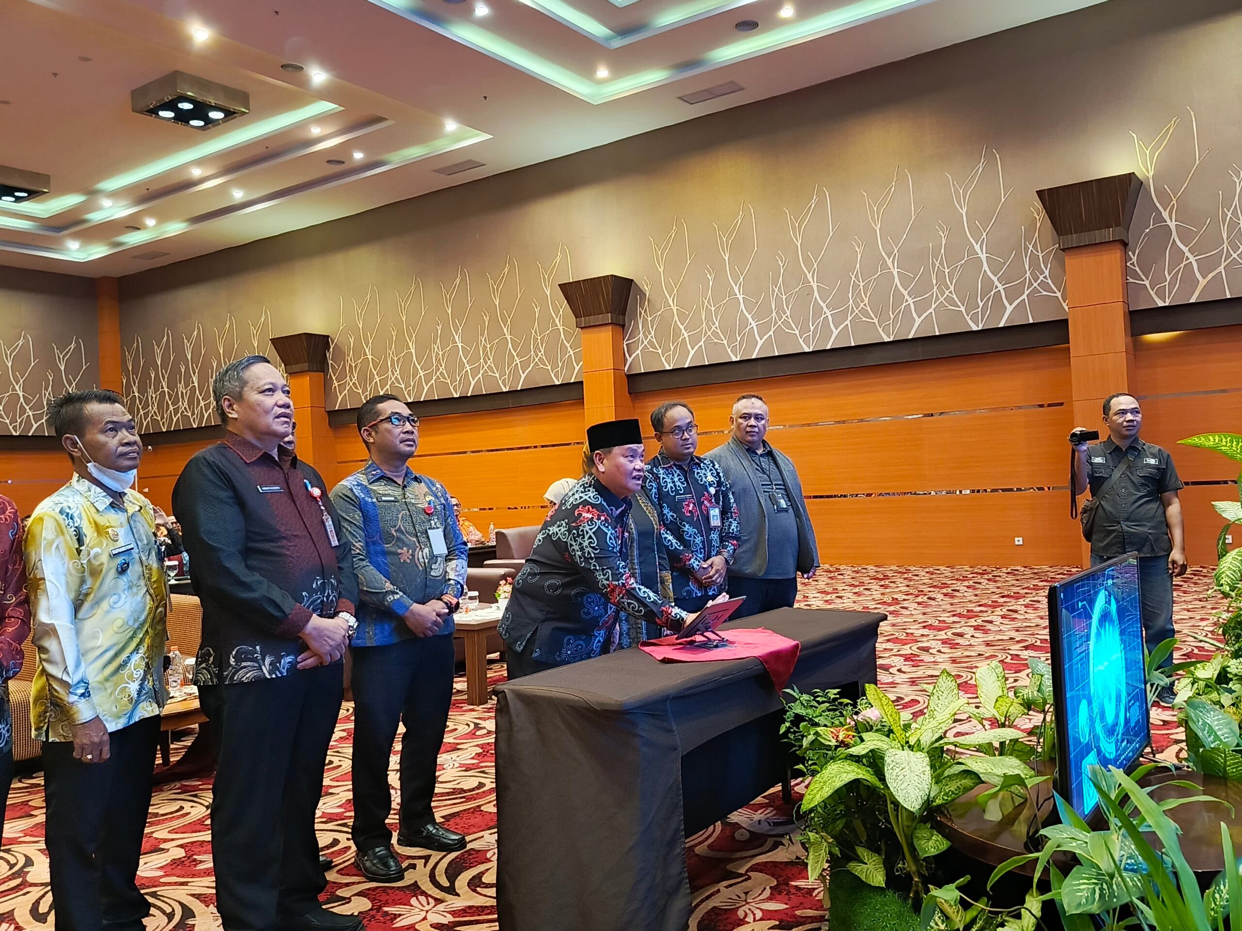 <p>Bupati Kotim, Halikinnor saat melaunching Desa Siaga Stunting tingkat Kabupaten, di Aquarius Boutique Hotel Sampit, Kamis (12/6/2025). </p>