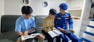 Bangun Budaya Literasi, Ditpolairud Polda Kalteng Dorong Remaja Jauhi Kenakalan