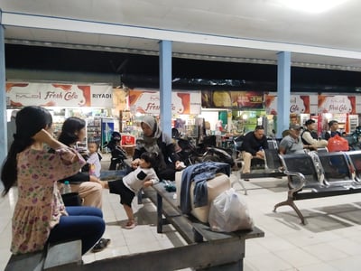 Lonjakan Penumpang di Terminal Patih Rumbih Diprediksi Meningkat pada 26-27 Maret