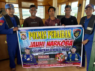 Sosialisasi Bahaya Narkoba, Ditpolairud Polda Kalteng Sasar Awak Kapal di DAS Barito