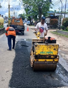 Jalan Rusak di Sampit Mulai Diperbaiki, Pemkab Kotim Bergerak Cepat