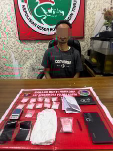 Panik!!! Pengedar Sabu Sembunyikan Barang di Semak