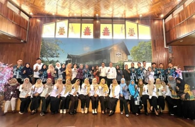 DP3AP2KB Kotim Evaluasi Kinerja Triwulan II dan Lepas ASN Purna Tugas