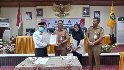 31 Tahun Mengabdi, Kepala BKAD Kotim Resmi Pensiun