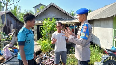Patroli Kamtibmas di Perairan Jelai, Ditpolairud Edukasi Warga Soal Radikalisme dan Lingkungan