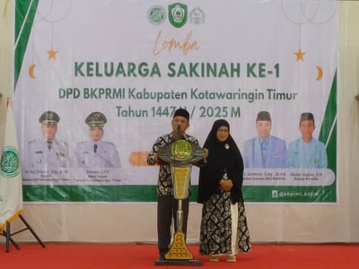 Pasangan Livenur–Hadijah Raih Juara Terbaik I Lomba Keluarga Sakinah Kotim 2025