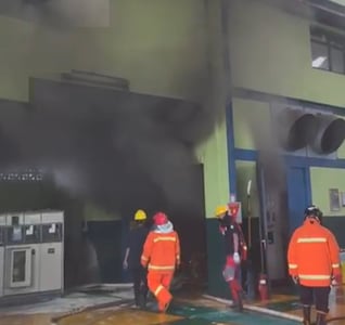 Breaking News! PLTD Baamang Terbakar