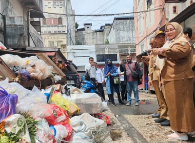 Pedagang Pasar Minim Kesadaran, Sampah Berserakan Tiap Hari