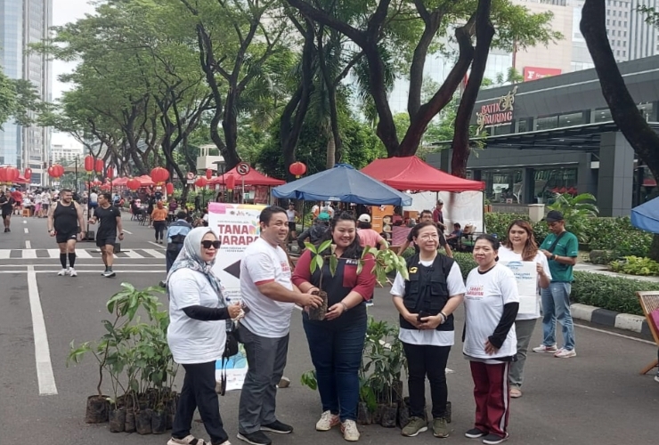 10.000 Pohon untuk Pengunjung SCBD Weekland